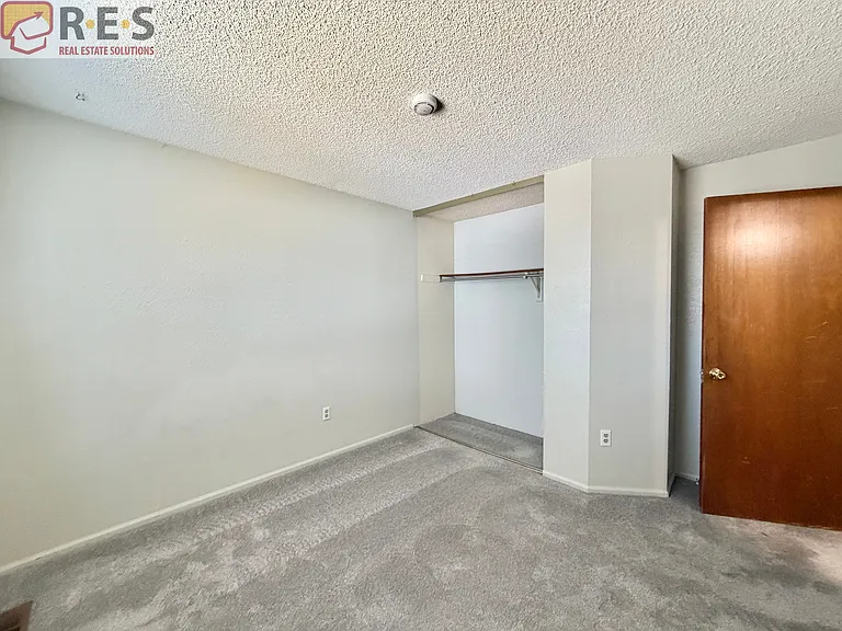 9393 W Wagon Trail Cir — Photo 10