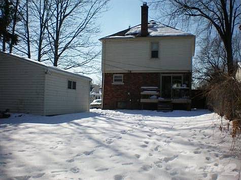 2nd image of 21707 Pleasant St