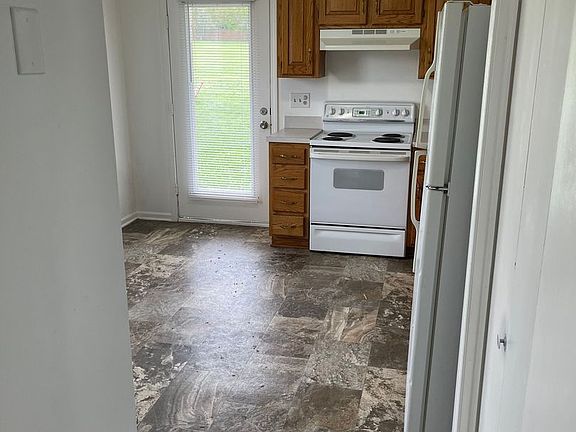 4th image of 601-643 Port Arthur Rd #627-A