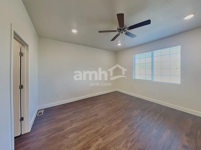14891 W 82nd Pl — Photo 6