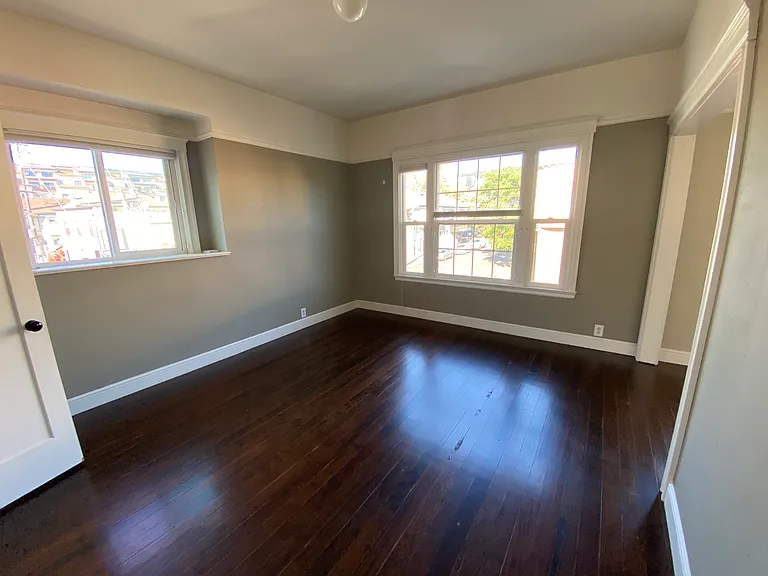 4627 Shattuck Ave #B — Photo 11