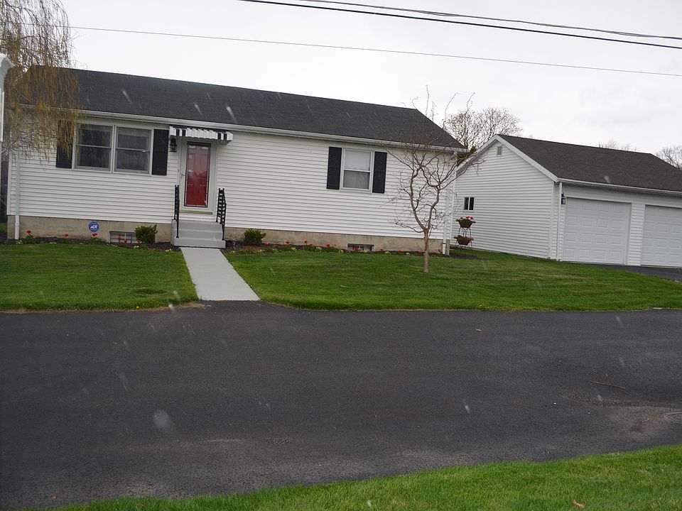 1st image of 3729 Lehigh St.