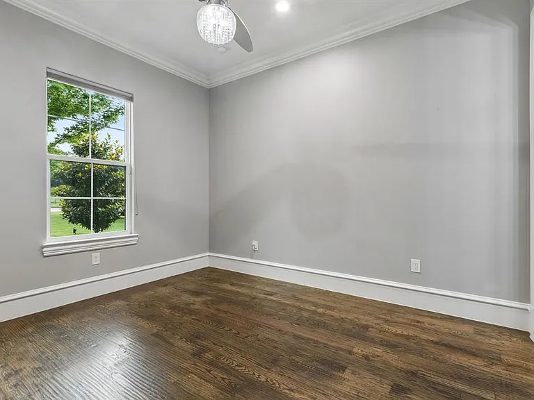 517 Pine Island Cir — Photo 27