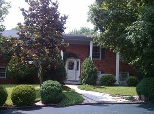 2251 Smallhouse Rd, Bowling Green, KY 42104