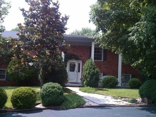 2251 Smallhouse Rd, Bowling Green, KY 42104