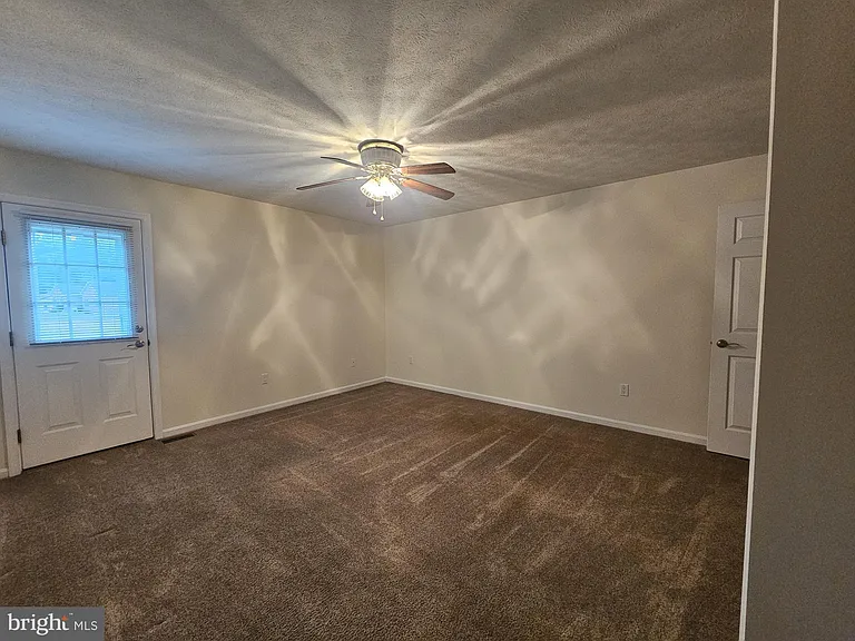 43475 Windy Way — Photo 16