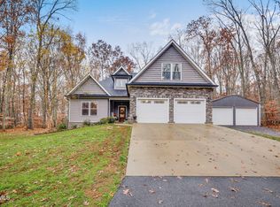 262 Allenwood Dr, Surgoinsville, TN 37873