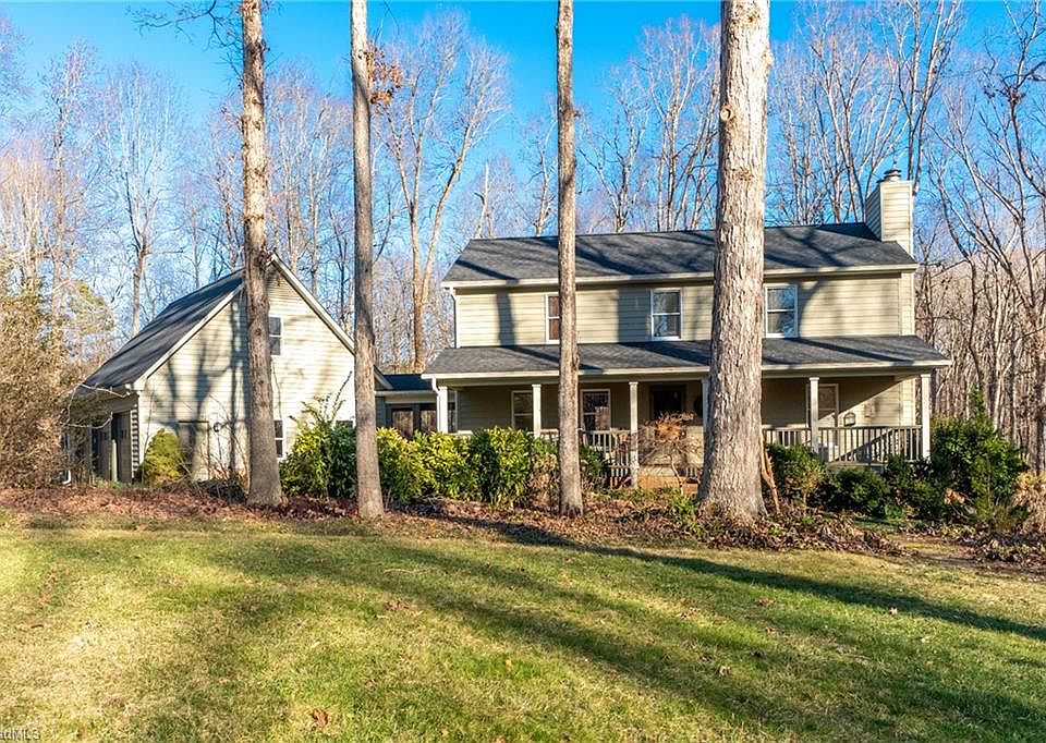1st image of 6323 Sable Ln