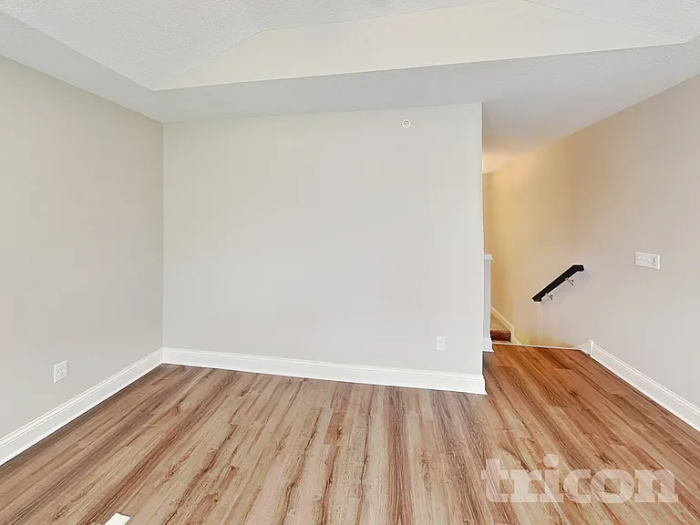14361 Parkside Ct NW — Photo 16