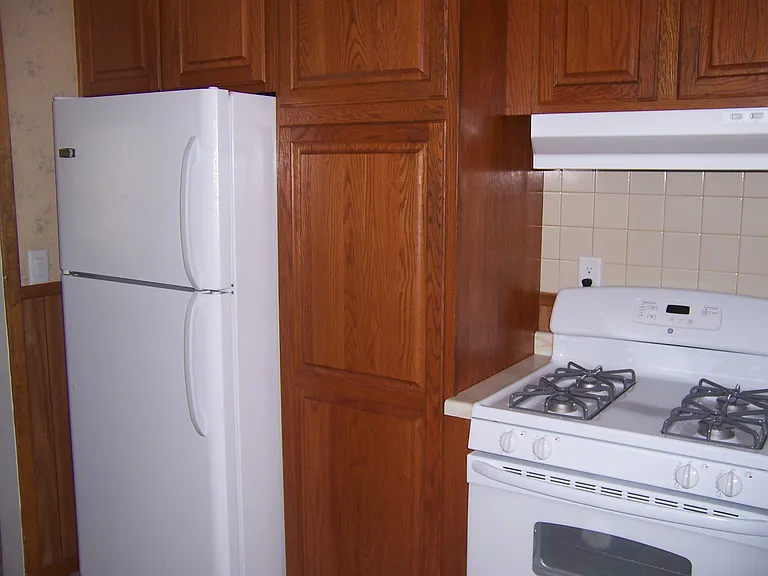 1261 Crosstown Blvd NW — Photo 14