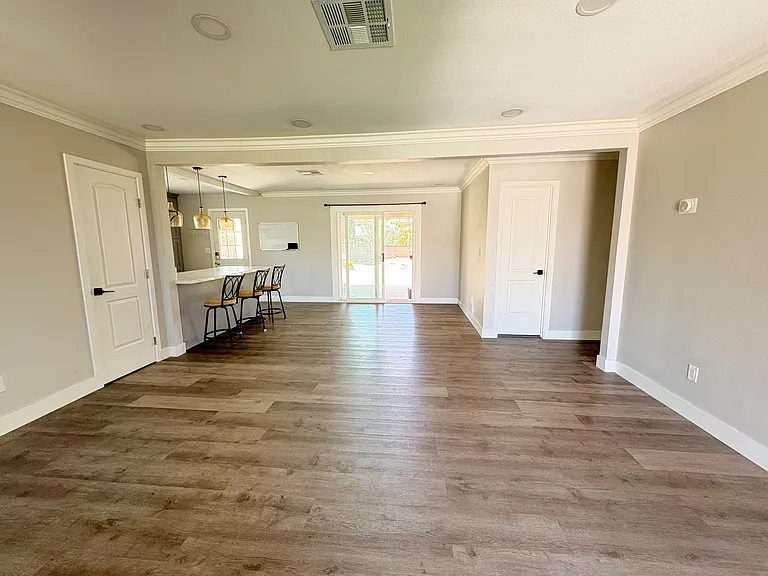6360 San Rufo Cir — Photo 2