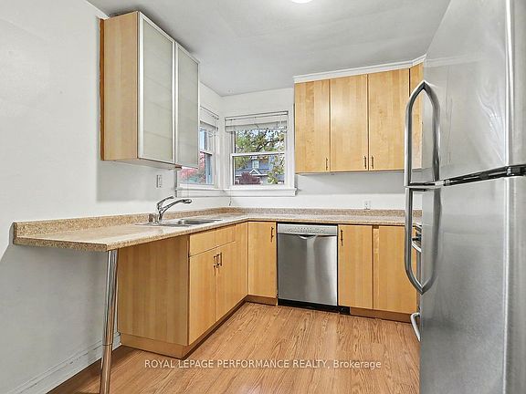 5th image of 856 Iroquois Rd