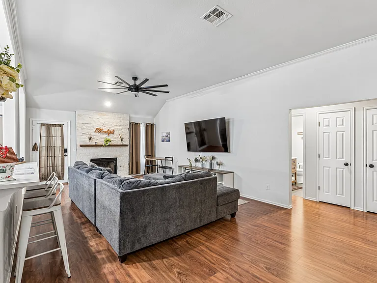 3616 Maggie Cir — Photo 6