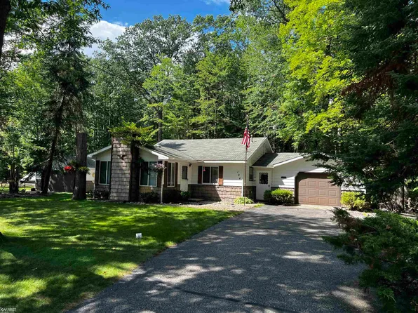 194 Springwood Dr, Prudenville, MI 48651