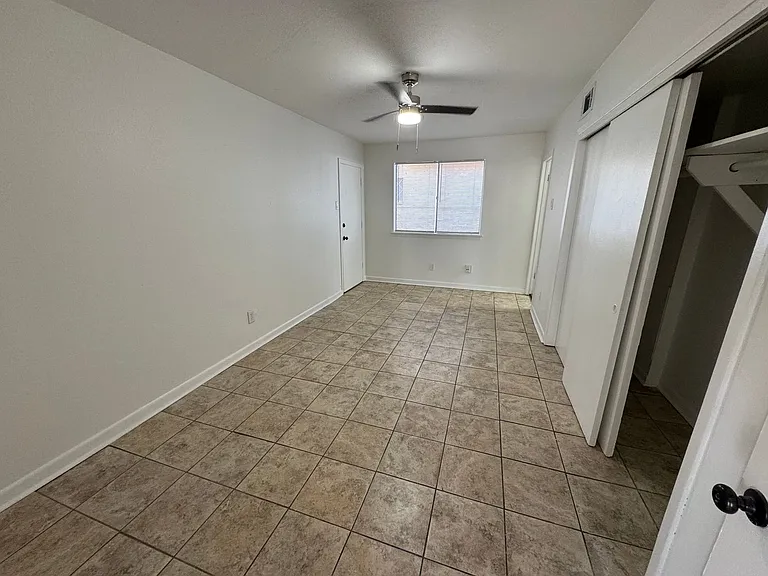 123 Athania Pkwy — Photo 5