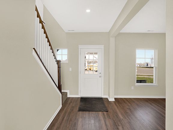 2nd image of 5919 Fair Oak Cir