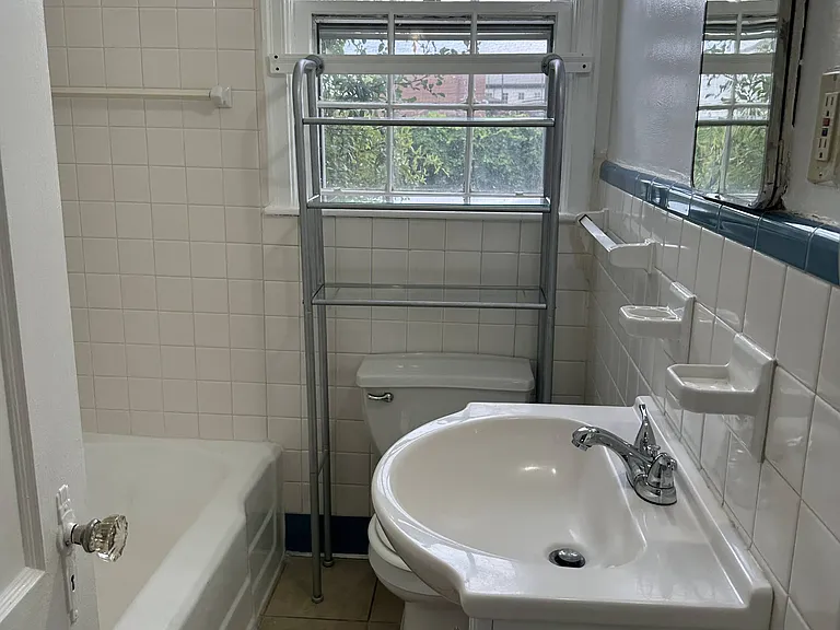 1022 Shull St — Photo 11