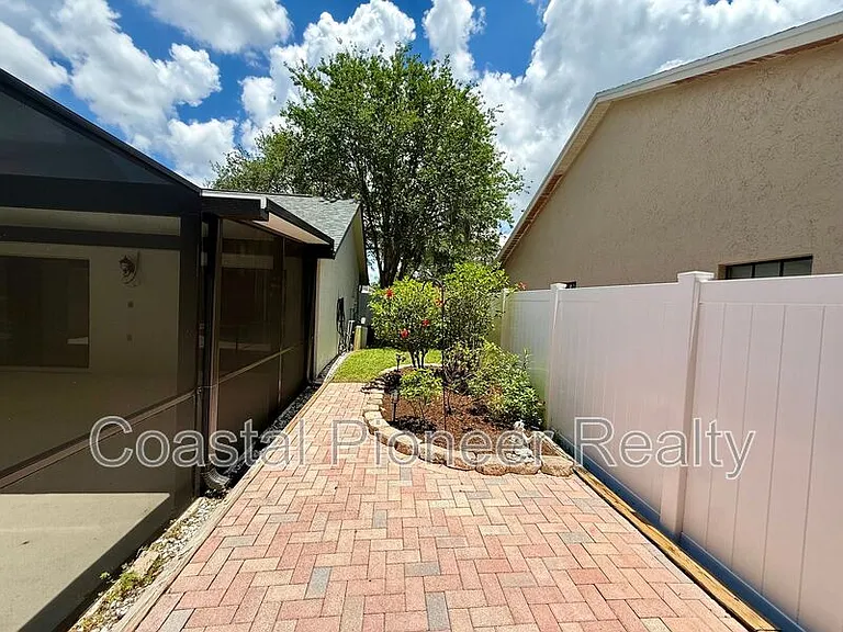 11732 Spanish Lake Dr — Photo 40