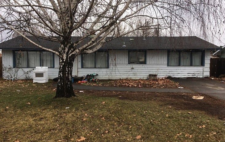 1st image of 691 S 2nd Ave
