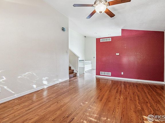5th image of 1007 Oriole Cir