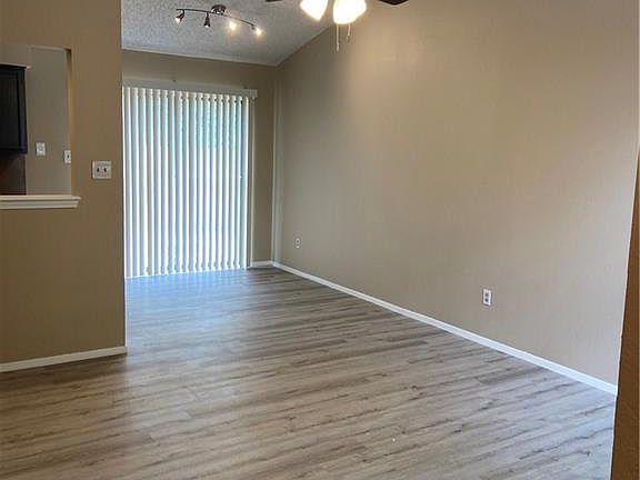 2nd image of 708 Rollingway Dr #B