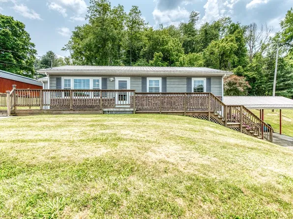 112 Walton Rd, Marion, VA 24354