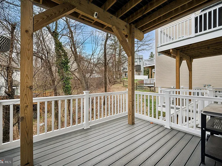 6715 Cinnaminson Ct — Photo 9