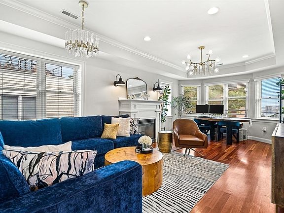 5th image of 246 Bunker Hill St #3