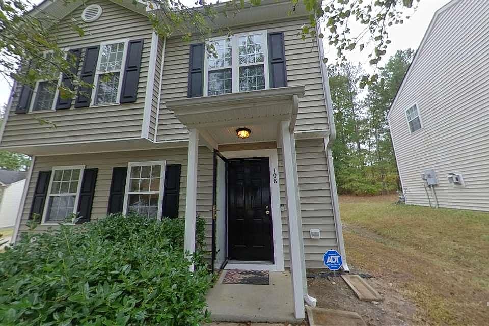 1st image of 108 Saddle Creek Ln