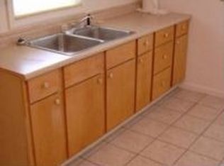 2012 Dickerson Dr, Lenoir, NC 28645