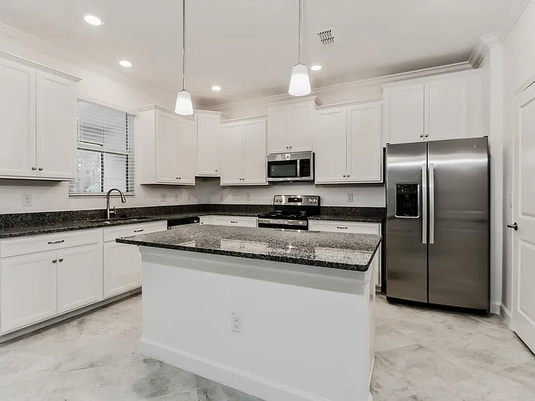 17492 Radiant Shine Way — Photo 7