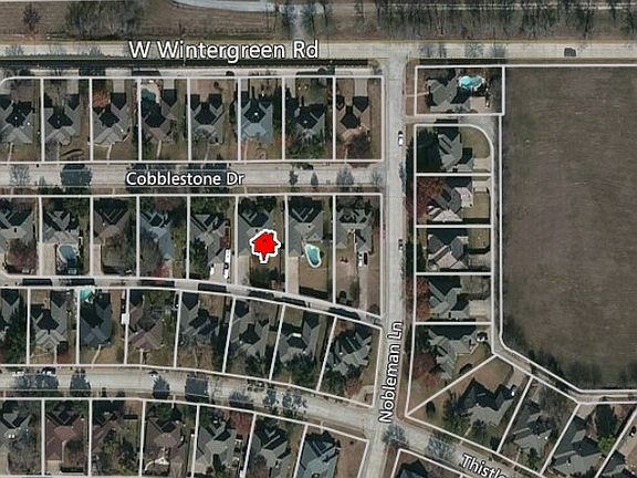 2nd image of 1408 Cobblestone Dr