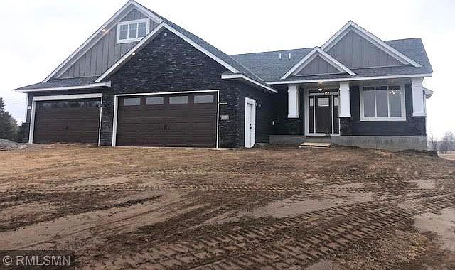 1st image of 568 173rd Ln NE