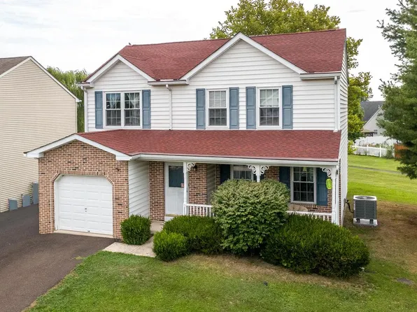 2111 Barley Dr, Quakertown, PA 18951