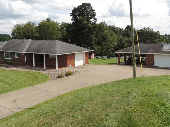 340 Dav Rd, Whipple, OH 45788
