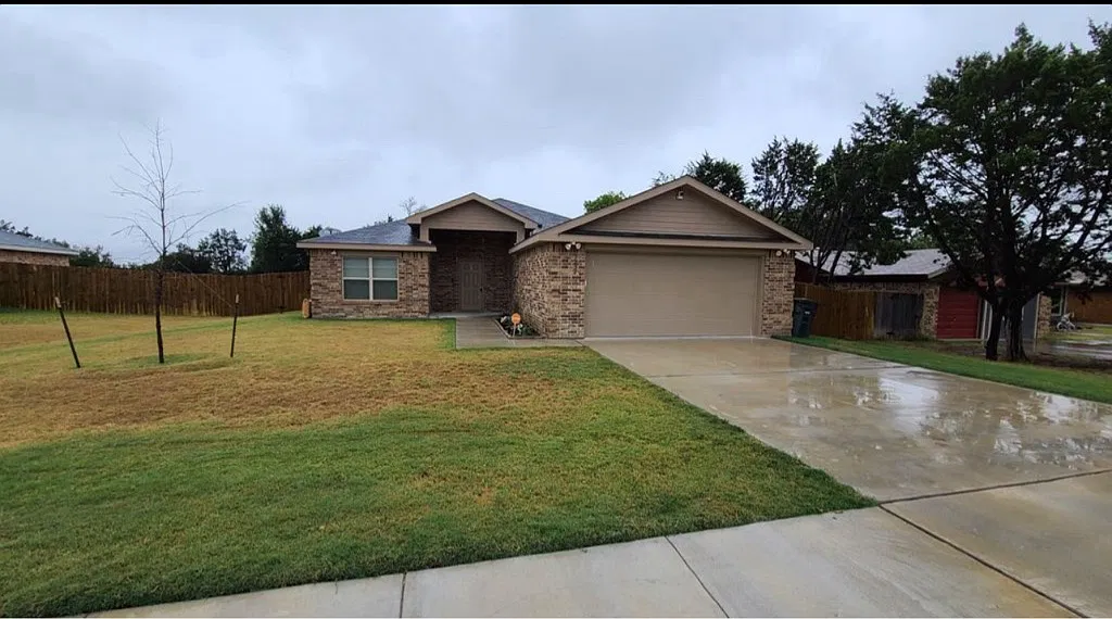 Modern 4-Bed Single Family Home for Rent in Copperas Cove — Photo 1