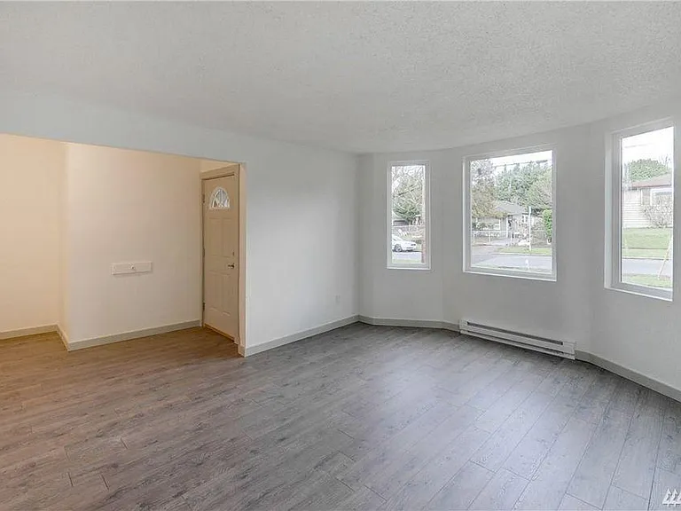 816 21st Ave — Photo 5