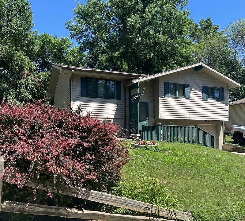 1st image of 113 Hillcrest Ave