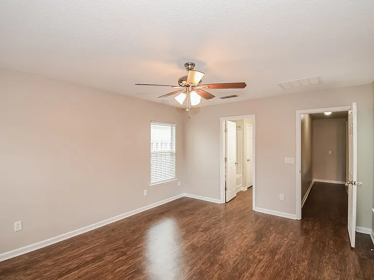 3859 Marsh Bluff Dr — Photo 8