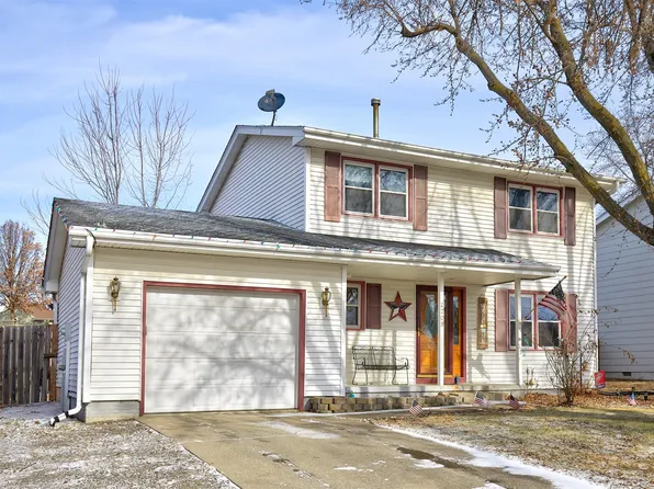 2209 Swan Dr, Norwalk, IA 50211