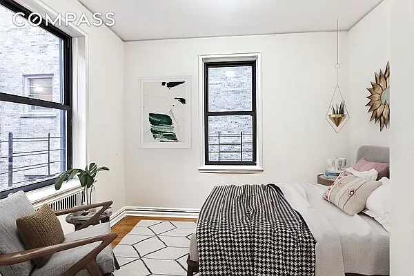 Rented by Compass | media 9