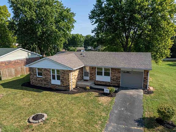 3rd image of 1450 Irish Hills Ct