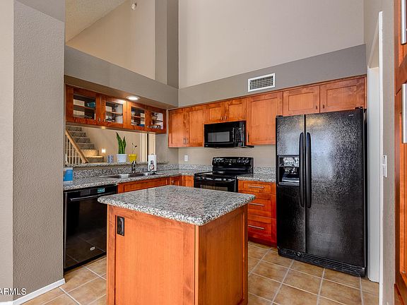4th image of 1413 E Rosemonte Dr