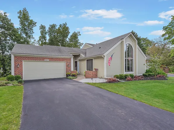 2292 S Thrush Ct SE, Grand Rapids, MI 49546