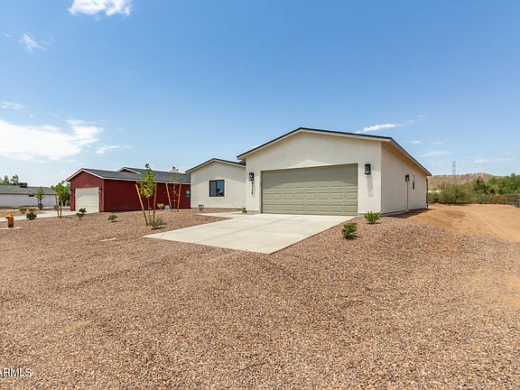4th image of 9724 E El Paso Street