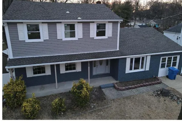 904 Mercer St, Cherry Hill, NJ 08002
