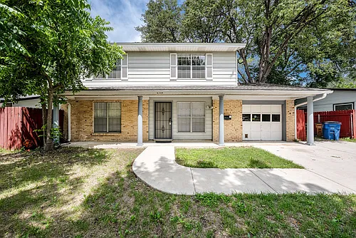 6704 Dubuque Ln Photo 1