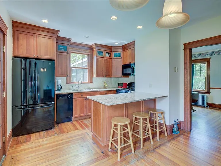 127 Foote St — Photo 18