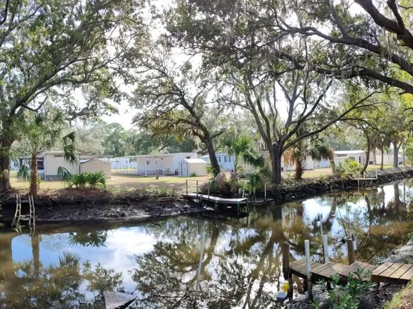 105 22nd St NW, Ruskin, FL