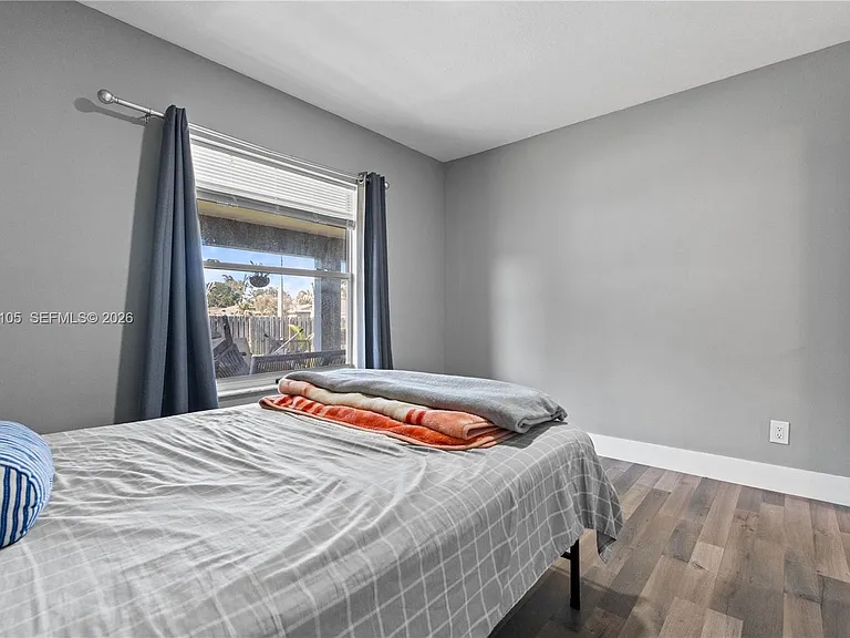 401 NW Kilpatrick Ave — Photo 36